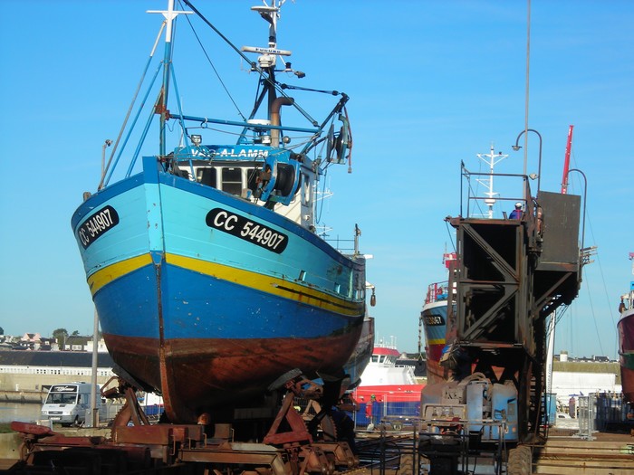 [VIE DES PORTS] Quelques bateaux de pêche (sur nos côtes Françaises) - Page 10 Vag_a_10